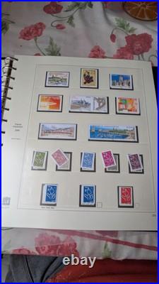 Album Safe France 2008/2009, Avec tout les timbres Neufs des années Citées