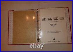 Documents Philatéliques Officiels de la Poste 1985à 1989, bon état, 5 albums