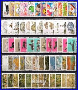 France 200 séries complètes oblitérées plus de 1800 timbres différents