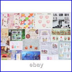 France Lot De Timbres Et Blocs-feuillet Neufs De 2011-2012 Faciale 200 France Lot De Timbres Et Blocs-feuillet Neufs De 2011-2012 Faciale 200