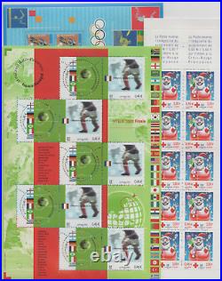 France lot 1200 timbres  à 0,46 euros ou à 3,00 francs faciale 552,00 euro
