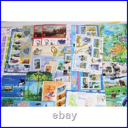 Lot De Timbres Et Blocs Neufs En Euros Pour Vos Courriers / Collection Vf 755