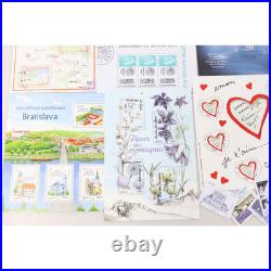 Lot De Timbres Et Blocs-feuillets De 2023 Timbres Neufs Faciale 141 Euros