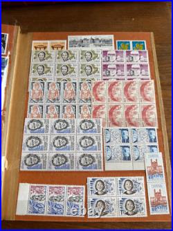 Lot De Timbres Neufs FACIALE 200 euros en FRANCS