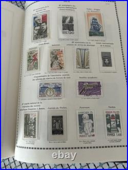 Lot de 1765 Timbres Neufs et Oblitérés avec répartition 60 / 40 % Lot de 1765 Timbres Neufs et Oblitérés avec répartition 60 / 40 %