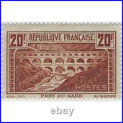 Pont du Gard timbre de France N°262A neuf TB