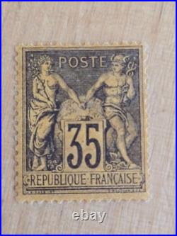 Timbre France 93 neuf avec charnière voir photos ref V 29/1