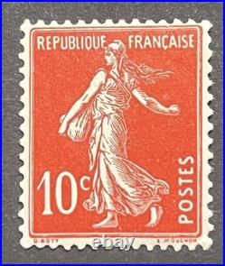 Timbre variété 138c Marianne Semeuse rouge écarlate bon centrage, signé Jf Brun