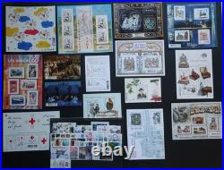 Timbres France Neufs Annee 2015 Quasi Complete Avec Carnets
