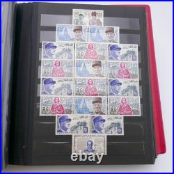 Vrac de timbres de France neufs et oblitérés en un carton